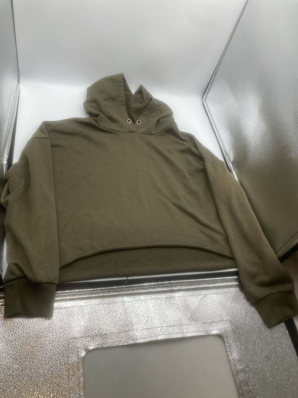 Active USA Women's Olive Green Raw Edge Cropped Hoodie
